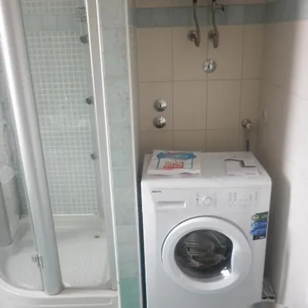 Mit Balkon Fuer Zwei Personen * Split