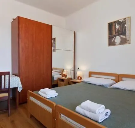 Mit Balkon Fuer Zwei Personen Lejlighed Split
